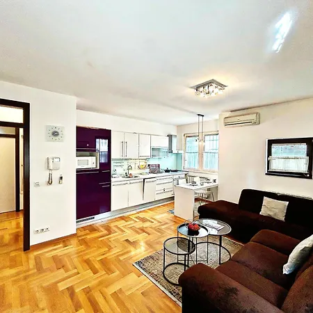 Luxapart Bascarsija Old Centar Free Garage Parking Apartman
